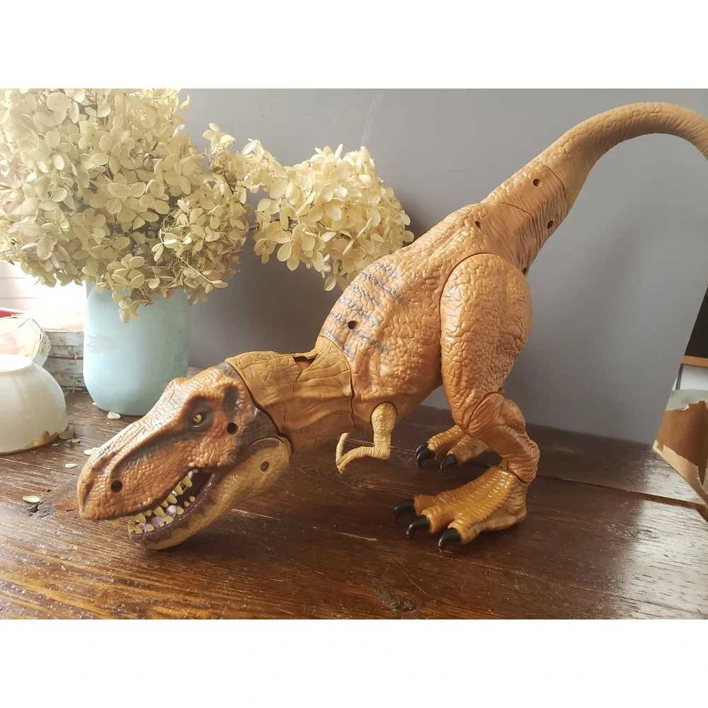 Jurassic World Stomp Strike Tyrannosaurus Rex‎ T-Rex Action Velociraptor